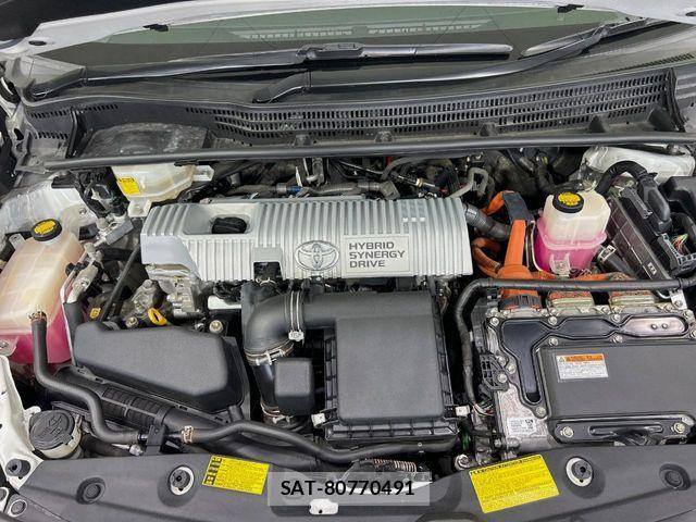 Toyota PRIUS 2013-11 7619292-17