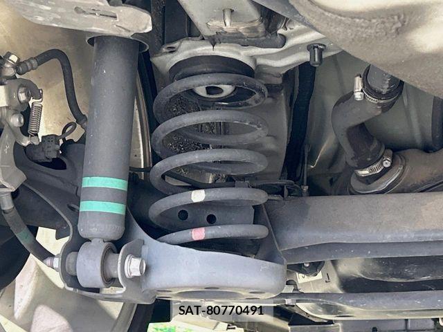 Toyota PRIUS 2013-11 7619292-19
