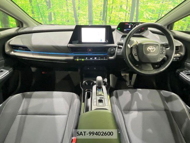 Toyota PRIUS 2023-04 7619234-1