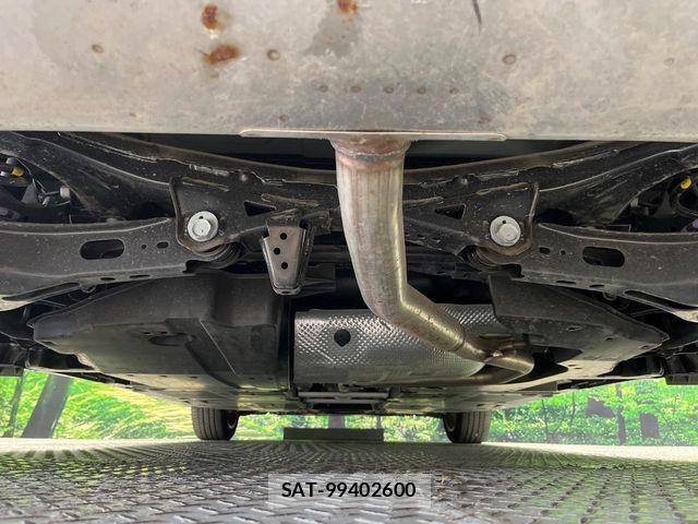 Toyota PRIUS 2023-04 7619234-19