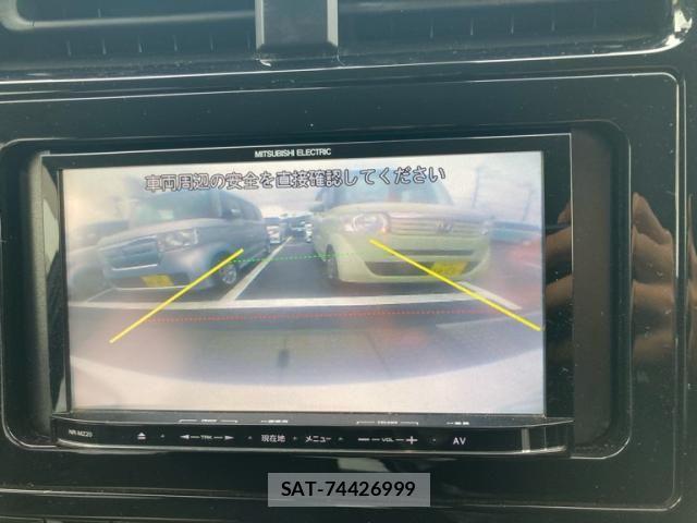 Toyota PRIUS 2016-04 7619304-23