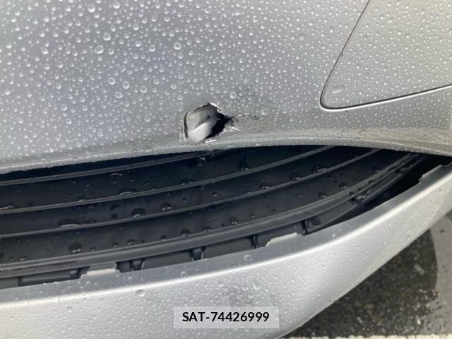 Toyota PRIUS 2016-04 7619304-4