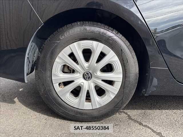 Toyota PRIUS 2019-11 7619270-24