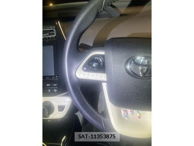 Toyota PRIUS 2016-12 7619294-10