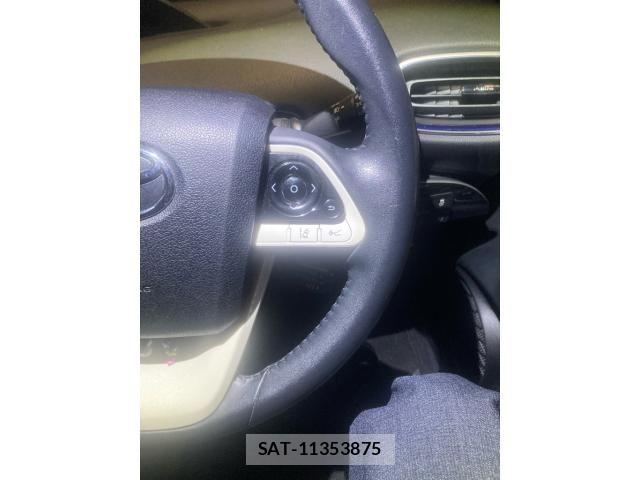 Toyota PRIUS 2016-12 7619294-11