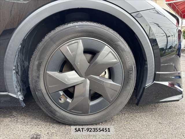 Toyota PRIUS 2023-05 7619237-13