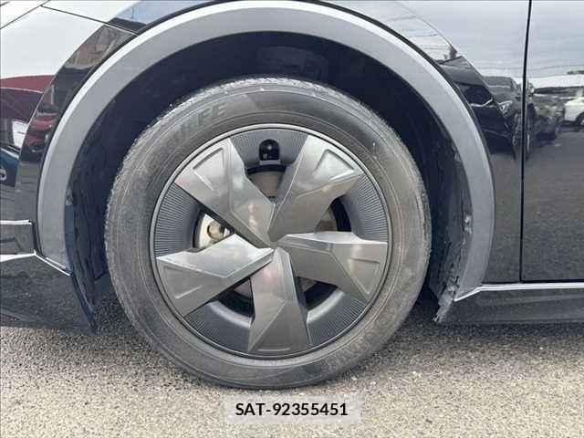 Toyota PRIUS 2023-05 7619237-27