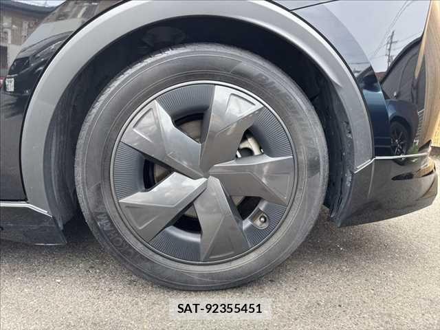 Toyota PRIUS 2023-05 7619237-28
