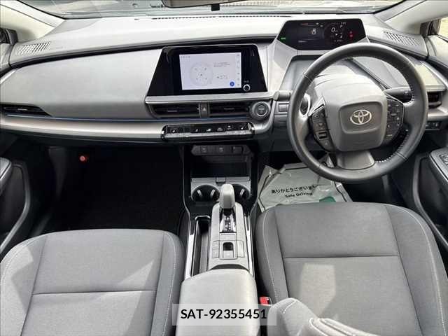Toyota PRIUS 2023-05 7619237-2
