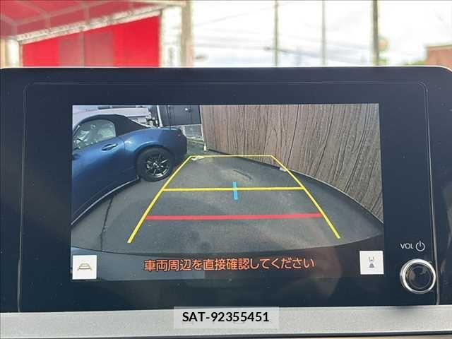 Toyota PRIUS 2023-05 7619237-4