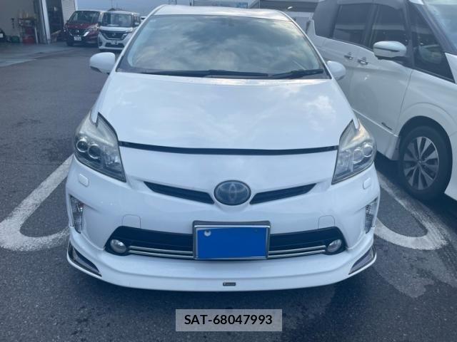Toyota PRIUS 2014-11 7619313-0