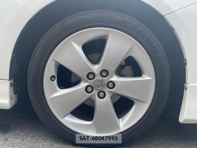 Toyota PRIUS 2014-11 7619313-5