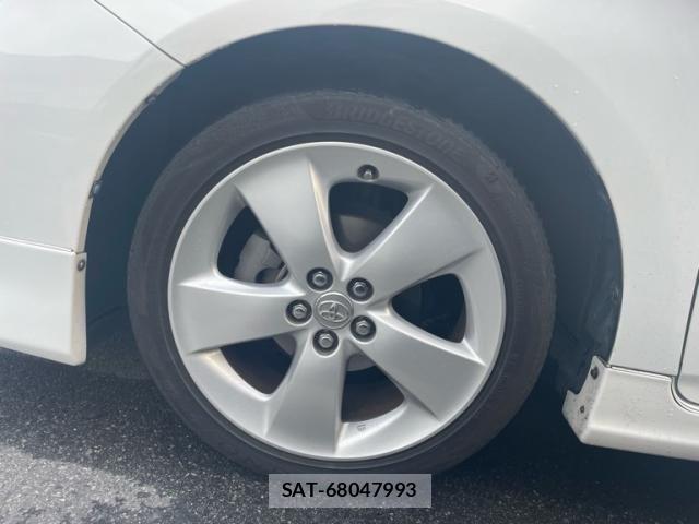 Toyota PRIUS 2014-11 7619313-8