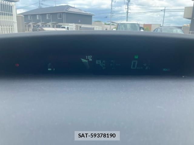 Toyota PRIUS 2013-11 7619315-14