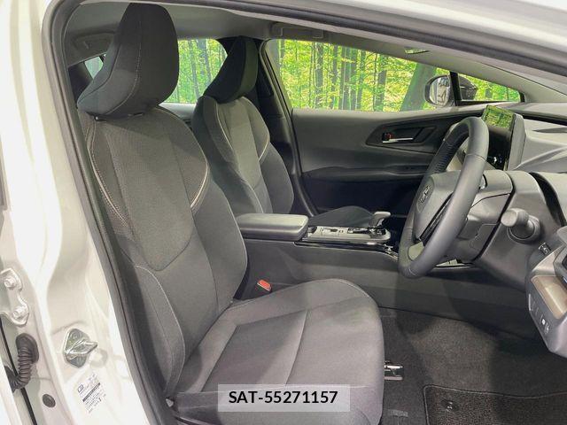 Toyota PRIUS 2023-07 7619228-7