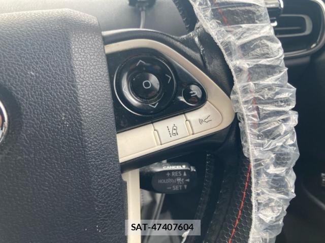 Toyota PRIUS 2016-01 7619301-11