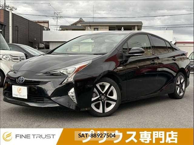 Toyota PRIUS 2017-07 7619287-0