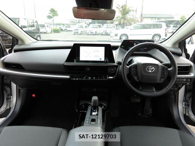 Toyota PRIUS 2023-10 7619243-1