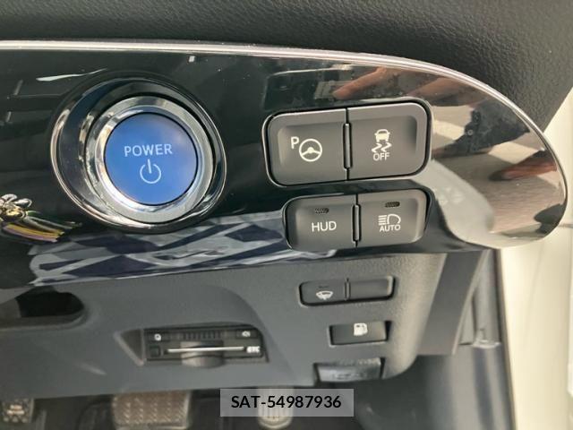 Toyota PRIUS 2016-04 7619278-17