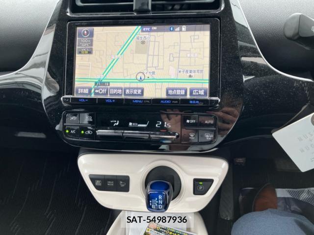 Toyota PRIUS 2016-04 7619278-21