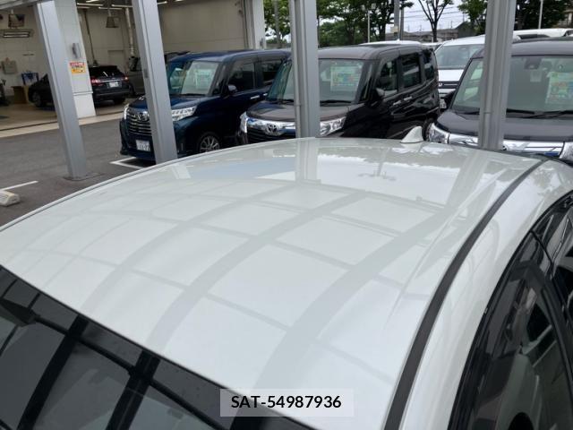 Toyota PRIUS 2016-04 7619278-5