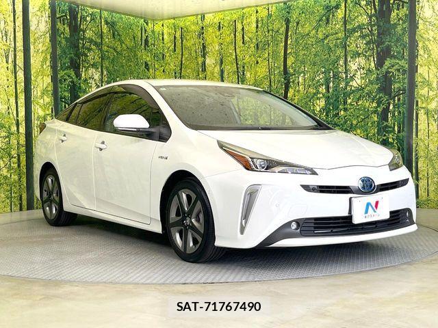 Toyota PRIUS 2020-04 7619248-15