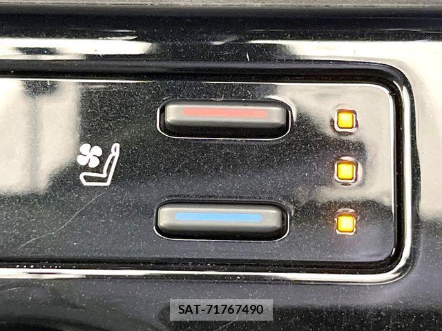 Toyota PRIUS 2020-04 7619248-4