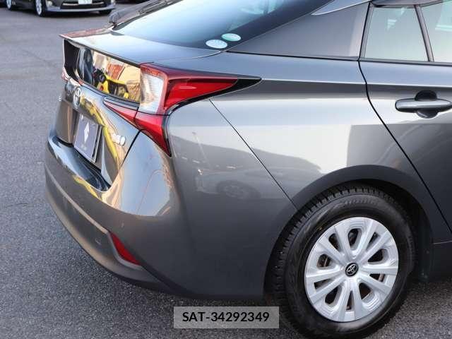 Toyota PRIUS 2019-12 7619274-14