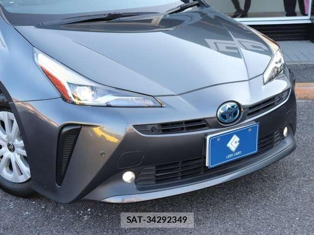 Toyota PRIUS 2019-12 7619274-18