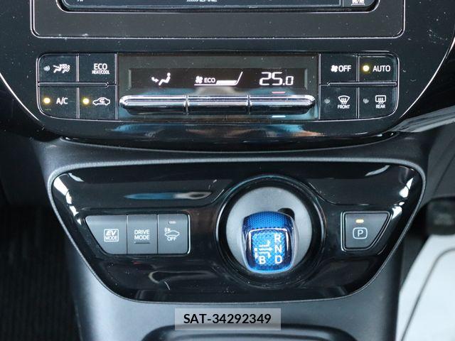 Toyota PRIUS 2019-12 7619274-26