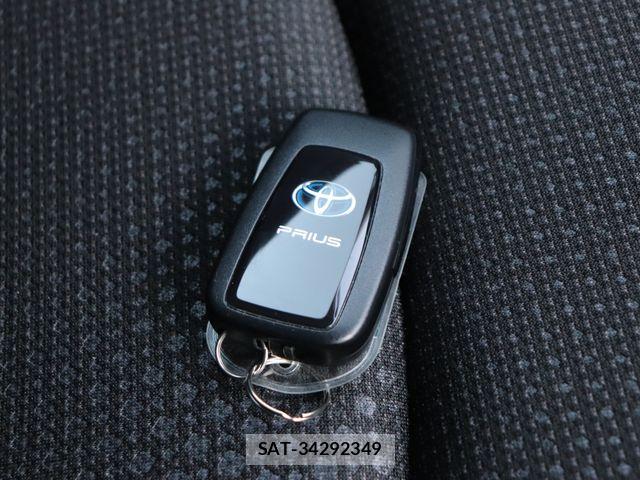 Toyota PRIUS 2019-12 7619274-27