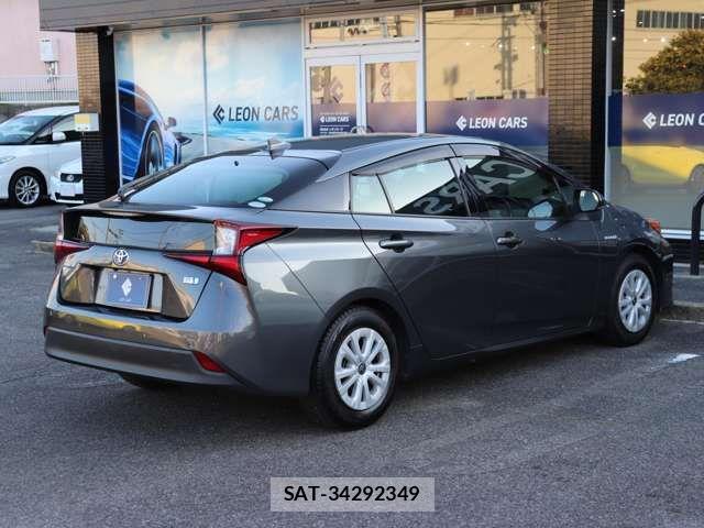 Toyota PRIUS 2019-12 7619274-3