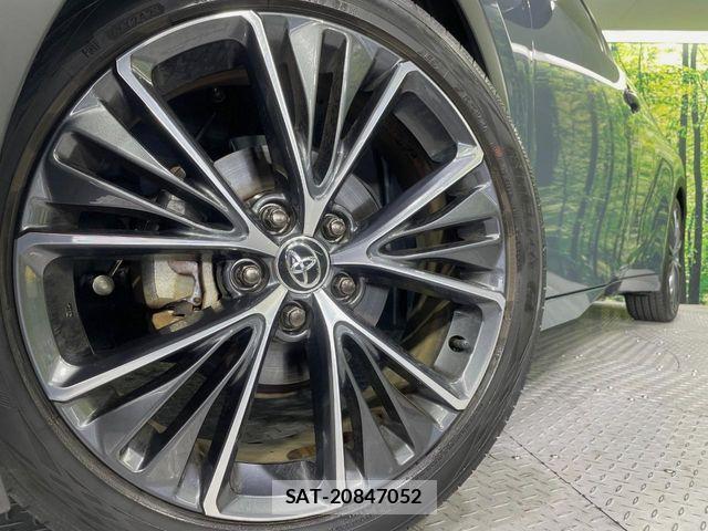 Toyota PRIUS 2023-06 7619232-12