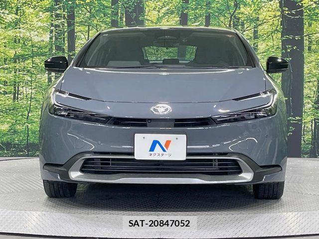 Toyota PRIUS 2023-06 7619232-13