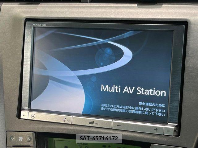 Toyota PRIUS 2013-11 7619288-2