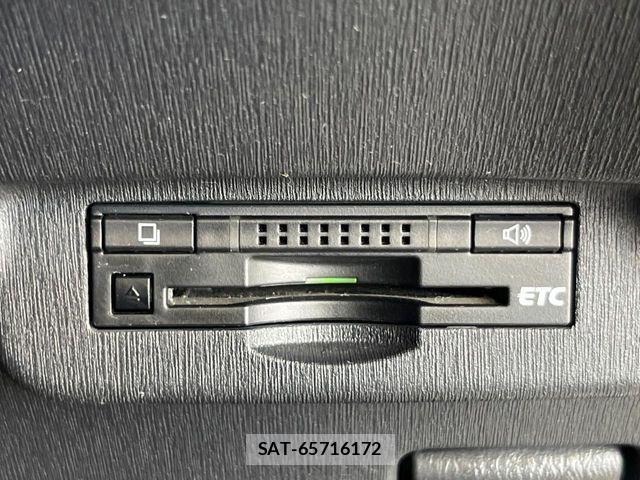 Toyota PRIUS 2013-11 7619288-3