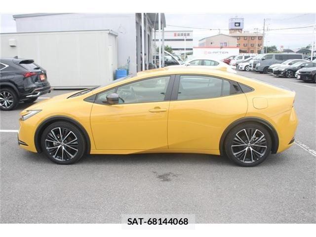 Toyota PRIUS 2025-03 7619239-11