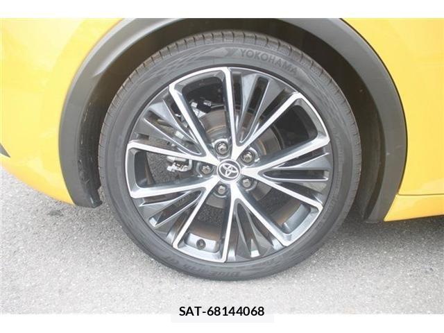 Toyota PRIUS 2025-03 7619239-19