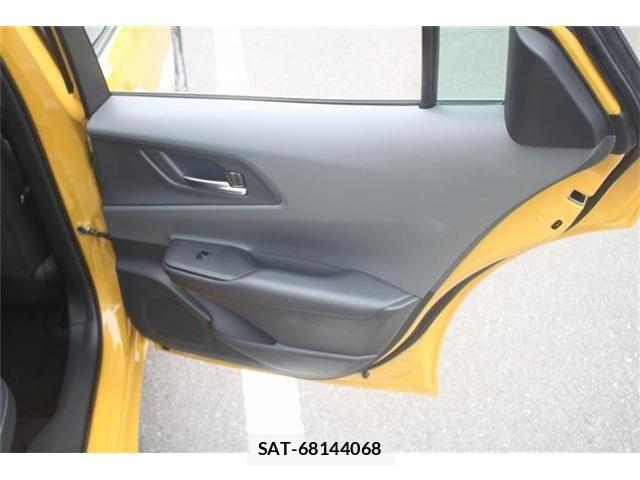 Toyota PRIUS 2025-03 7619239-28