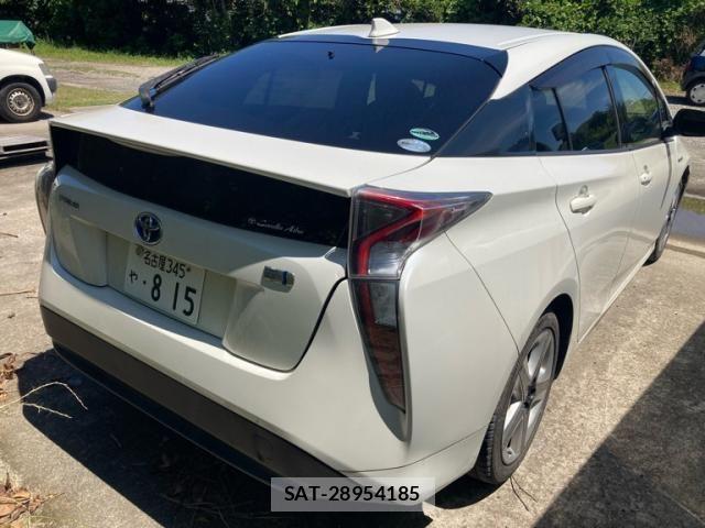 Toyota PRIUS 2015-12 7619314-6