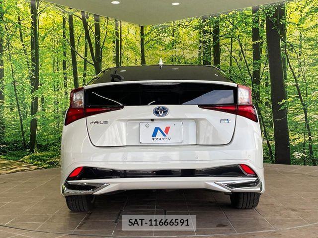 Toyota PRIUS 2019-12 7619262-14