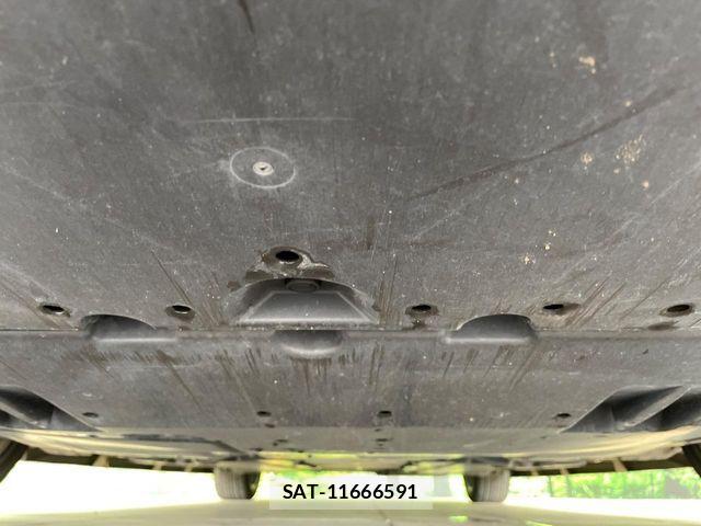 Toyota PRIUS 2019-12 7619262-18
