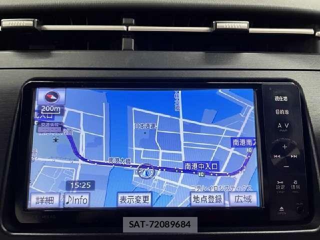 Toyota PRIUS 2011-08 7619318-5