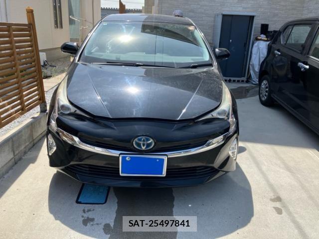 Toyota PRIUS 2016-06 7619289-1