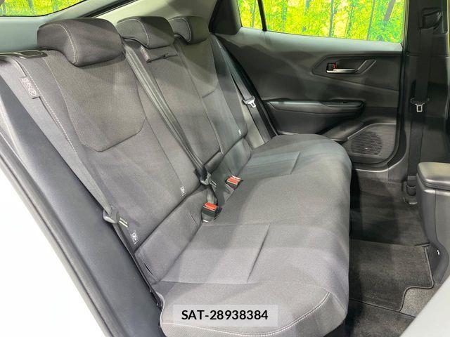 Toyota PRIUS 2024-04 7619227-8
