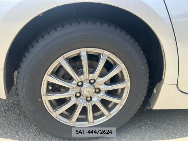 Toyota PRIUS 2012-01 7619343-11