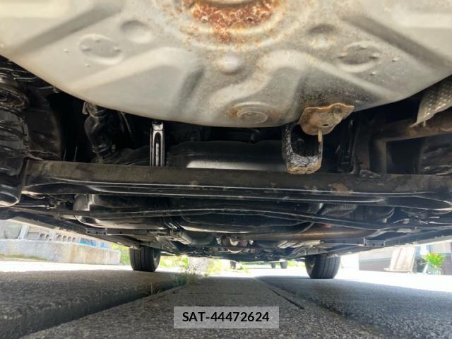 Toyota PRIUS 2012-01 7619343-5