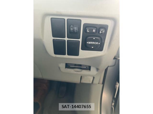 Toyota PRIUS 2009-07 7619341-13
