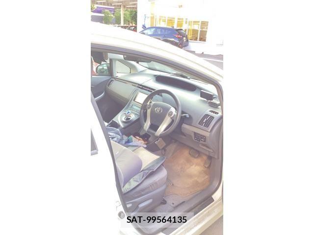 Toyota PRIUS 2009-11 7619346-11