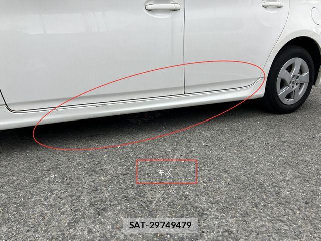 Toyota PRIUS 2011-10 7619322-11